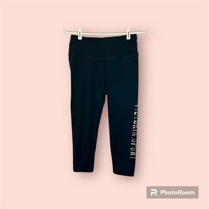 Victoria's Secret Victoria Sport Leggings, Size Medium